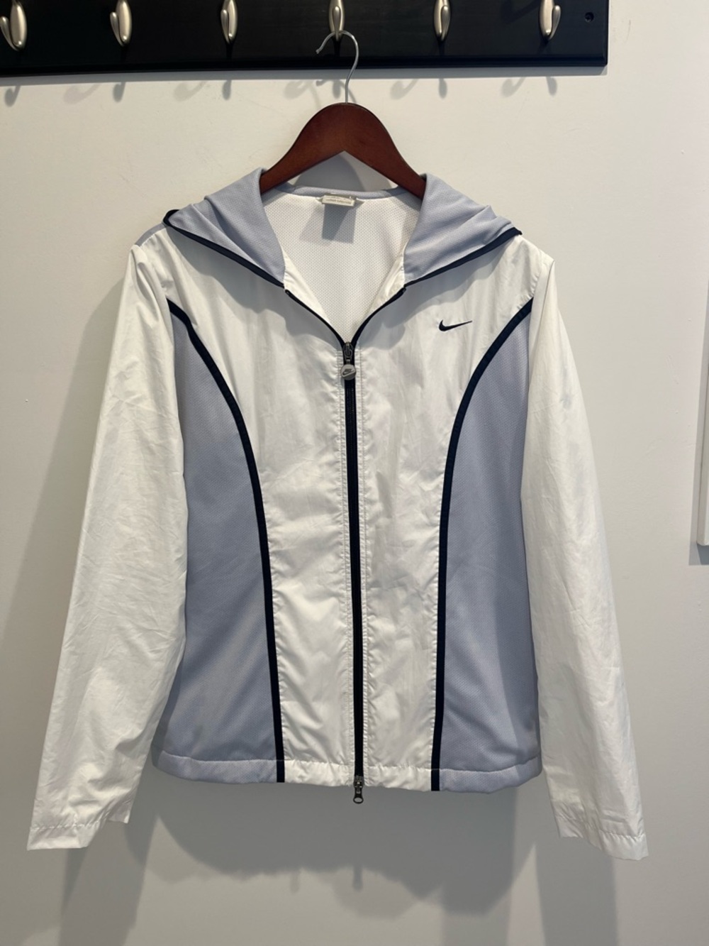 Nike Windbreaker hooded jacket